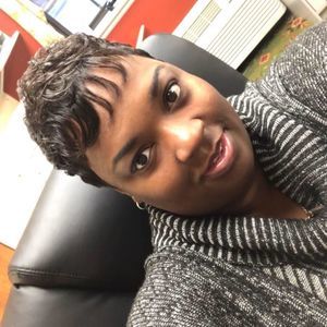 Meet your Posher, Tiffany